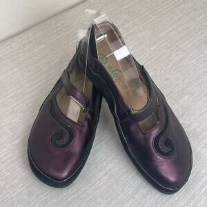 Naot Matai Mary Jane 37 EU Metallic Purple Leather Black Swirl Comfort Shoe US 6